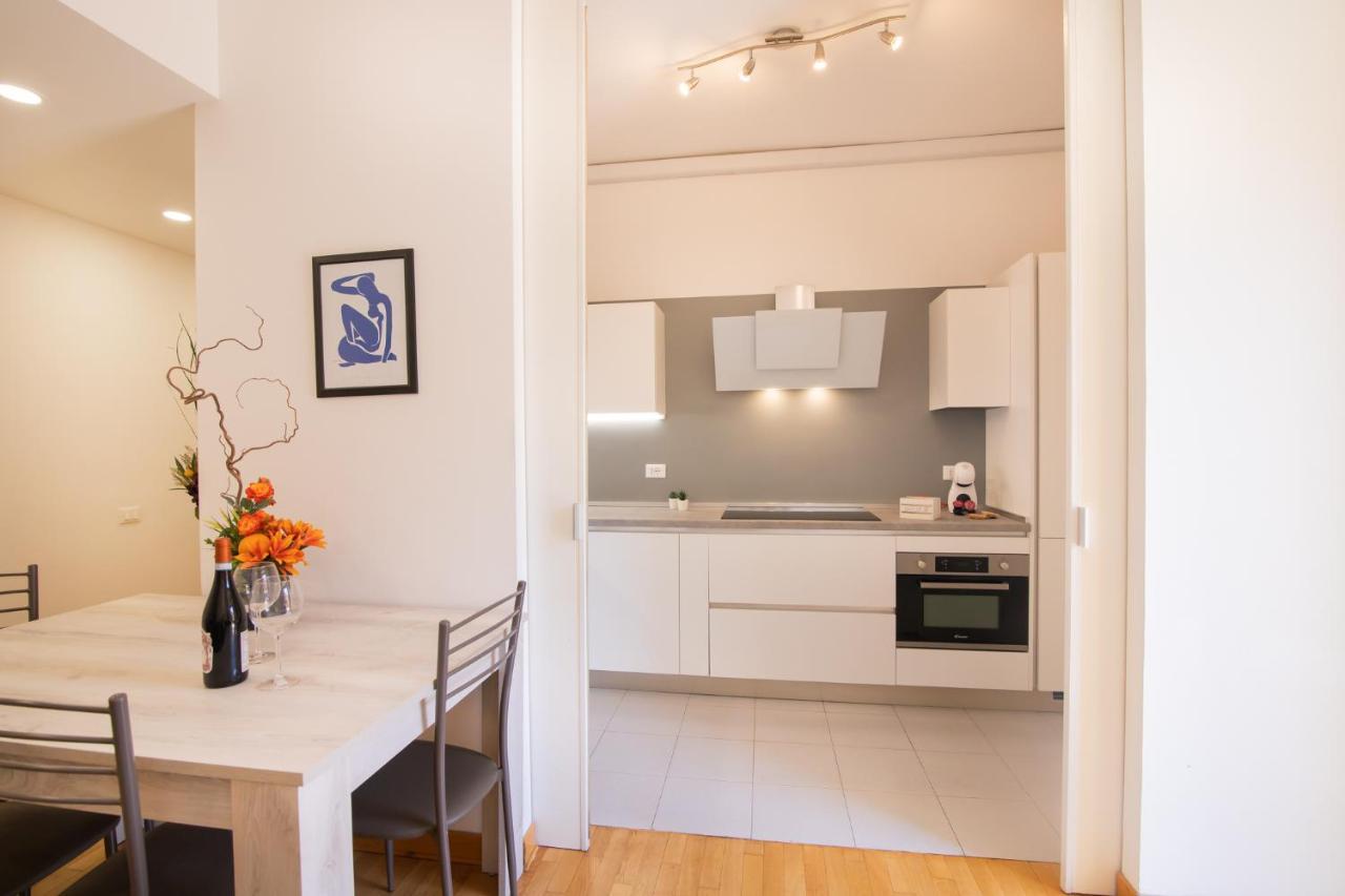Relais Emilei Apartment Verona Bagian luar foto