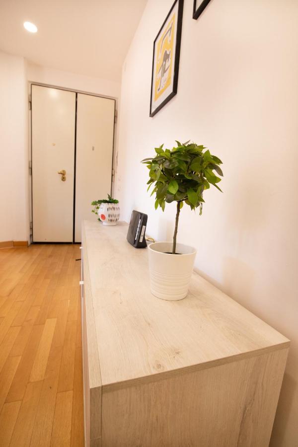 Relais Emilei Apartment Verona Bagian luar foto