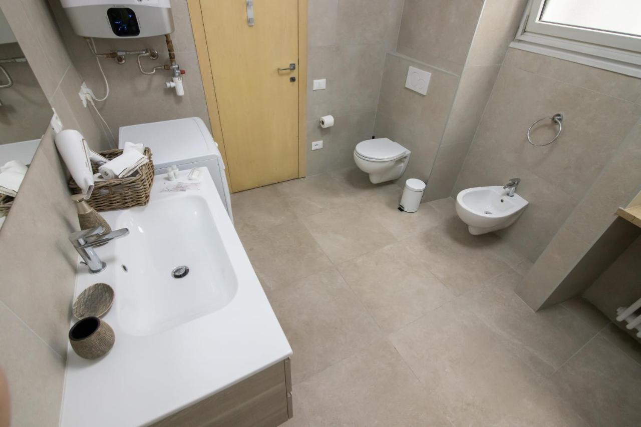 Relais Emilei Apartment Verona Bagian luar foto